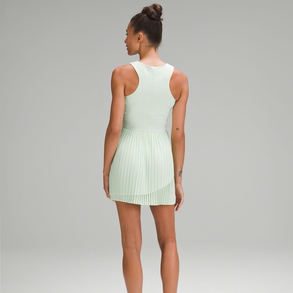 Lululemon Tiered Pleats Kohlrabi Green Tennis Dress - Picture 3 of 10